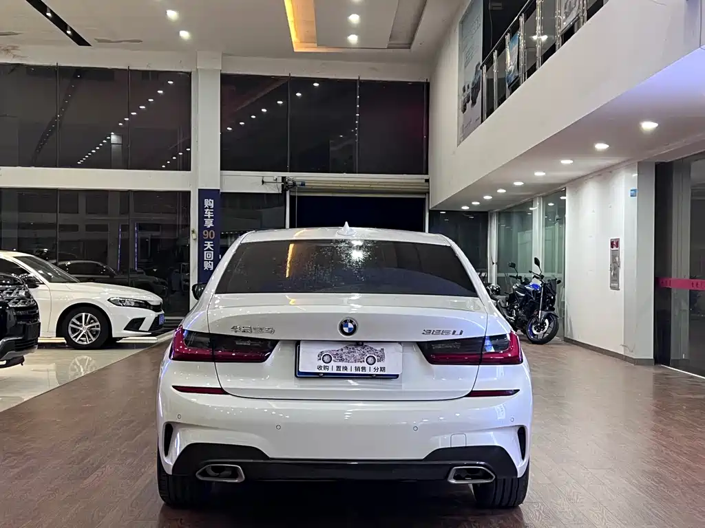 BMW 3 Series 2022