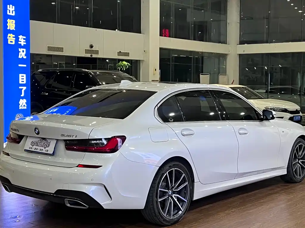 BMW 3 Series 2022