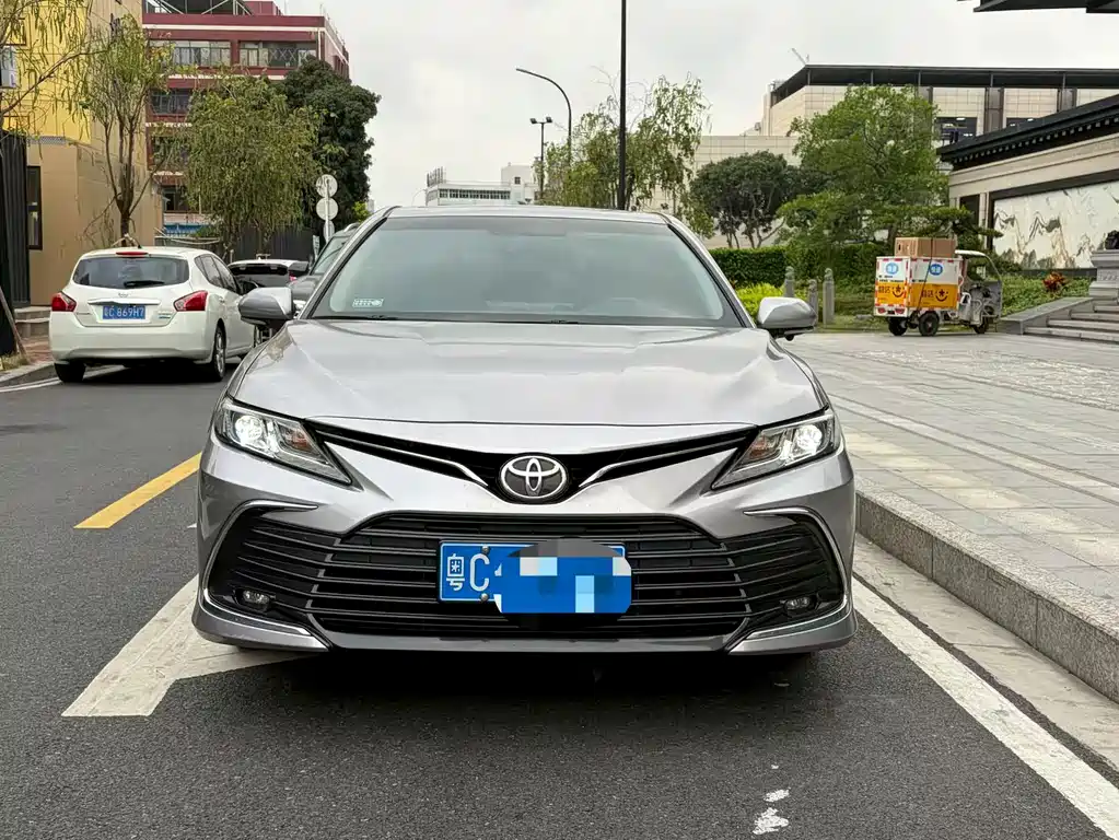 Toyota Camry 2022