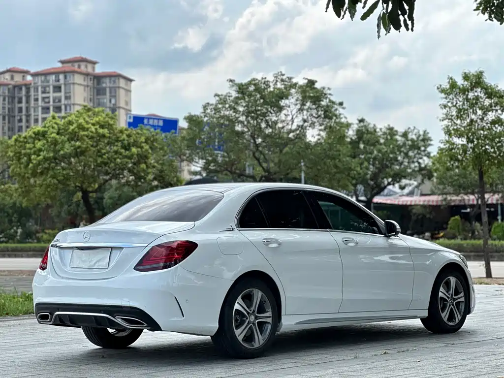 Mercedes-Benz C-Class 2020 — фото 4