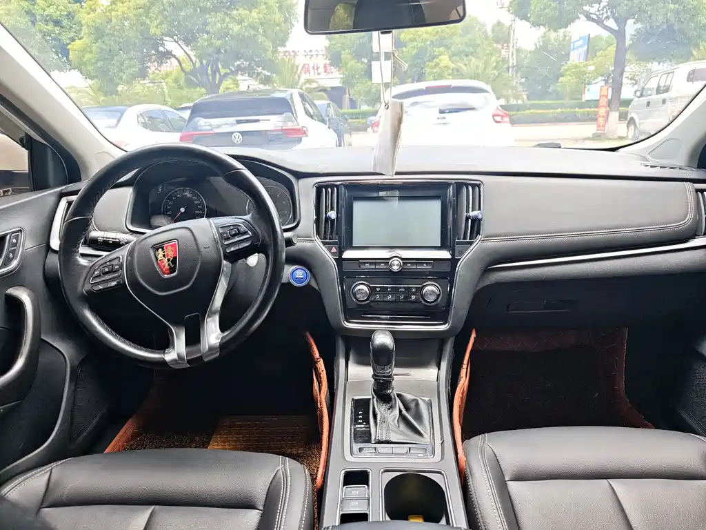 Roewe i6 Classic 2017 — фото 11