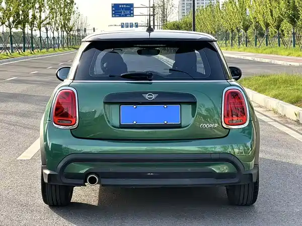 MINI 2021