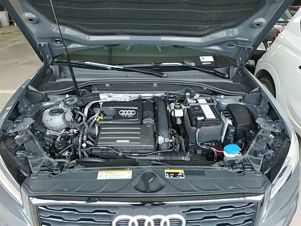 Audi Q2L 2020 — фото 20