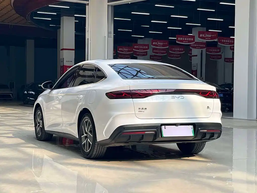 BYD Qin L 2024 — фото 16