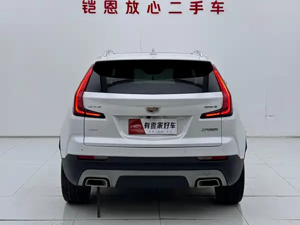 Cadillac XT4 2021
