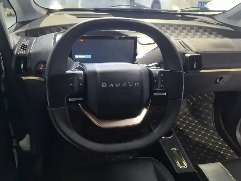 Baojun KiWi EV 2022 — фото 11