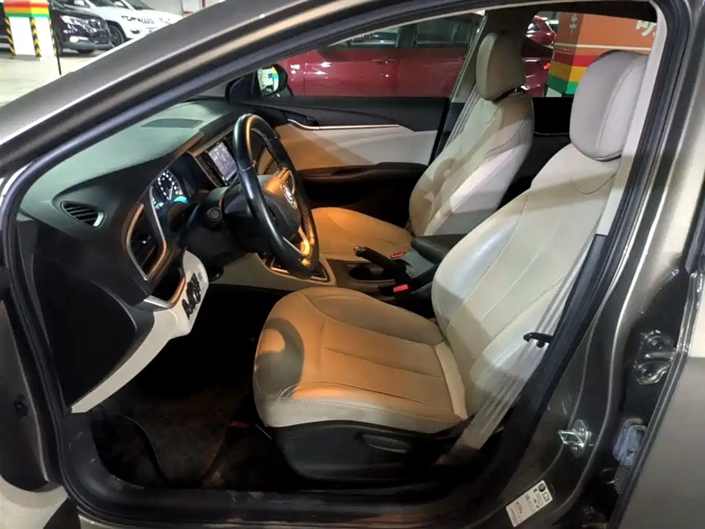 Buick Excelle 2020 — фото 15