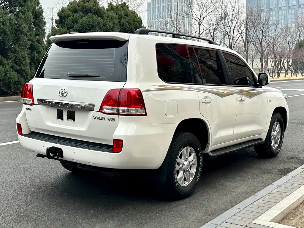 Toyota Land Cruiser 2008 — фото 16