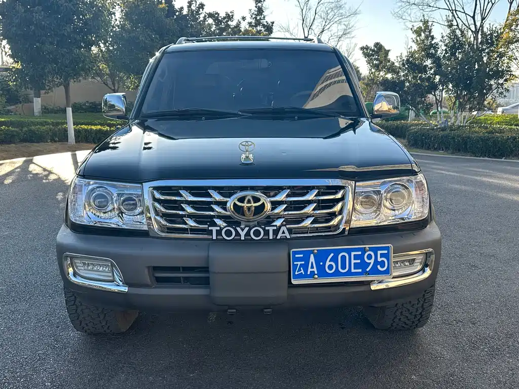 Toyota Land Cruiser 2002 — фото 2