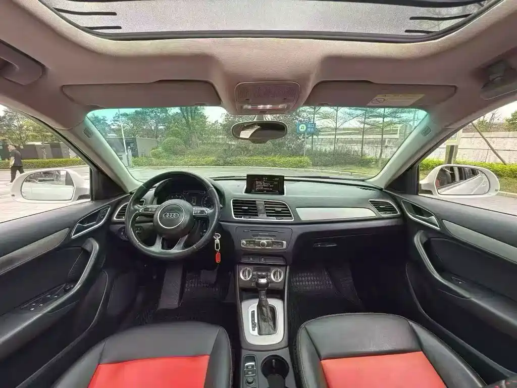 Audi Q3 2015