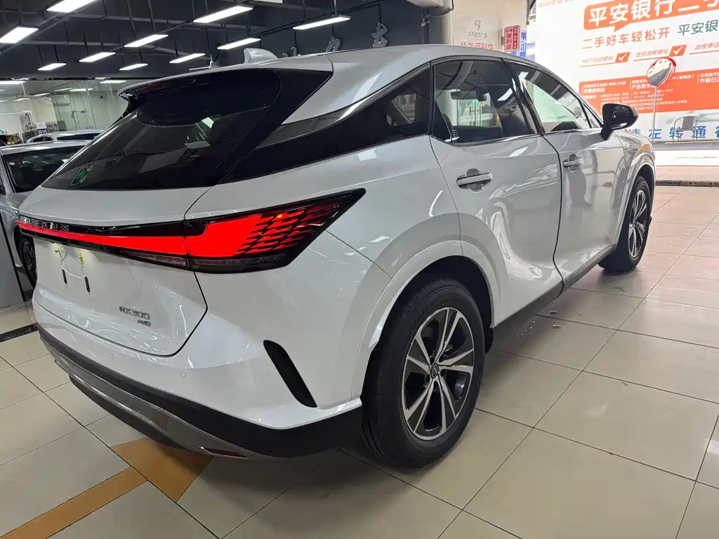 Lexus RX 2026