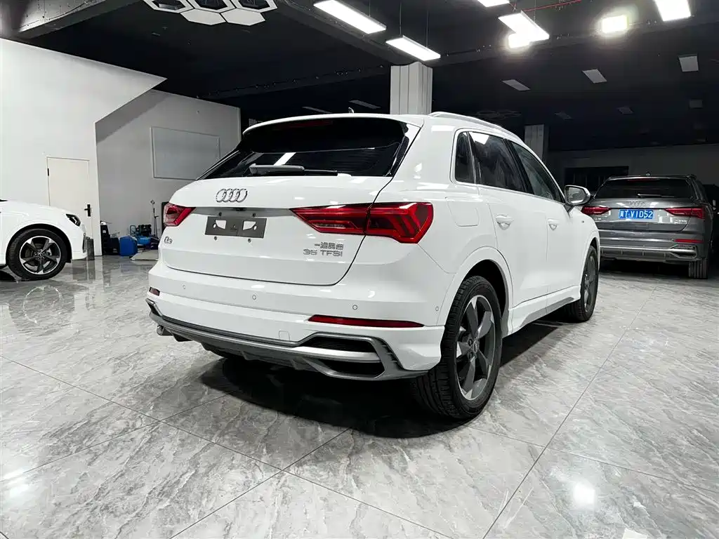 Audi Q3 2022
