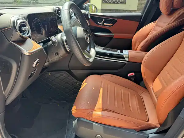 Mercedes-Benz GLC 2024