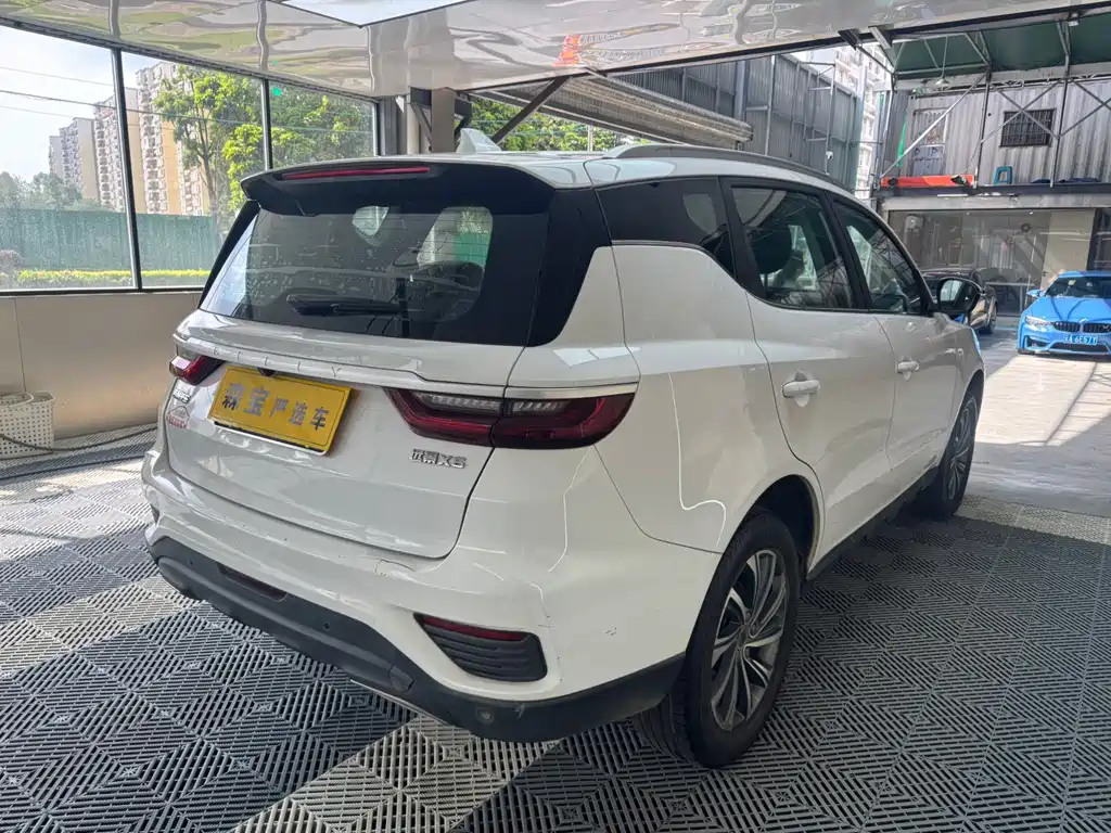 Geely Vision X6 2021