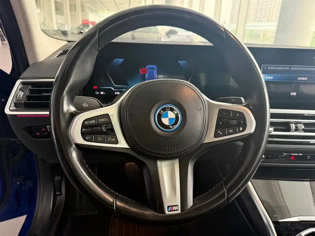 BMW i3 2022 — фото 30