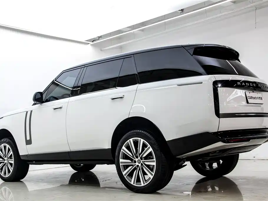 Land Rover Range Rover 2024 — фото 6