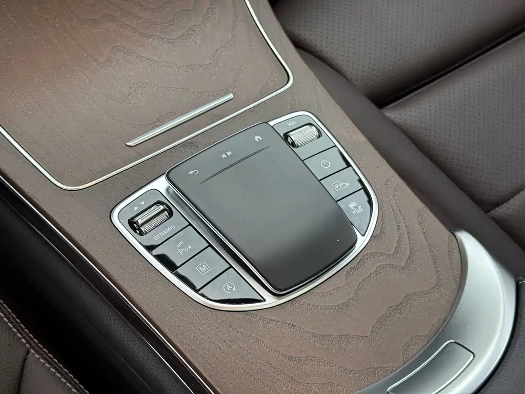 Mercedes-Benz GLC 2023 — фото 22