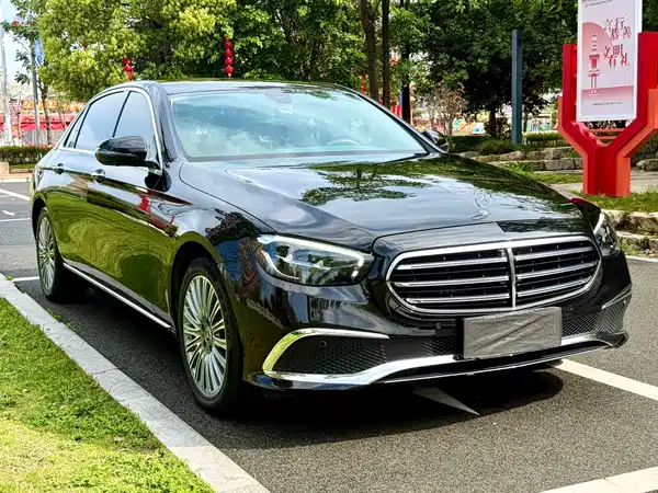 Mercedes-Benz E-Class 2023