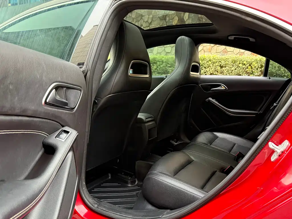Mercedes-Benz CLA 2018 — фото 13