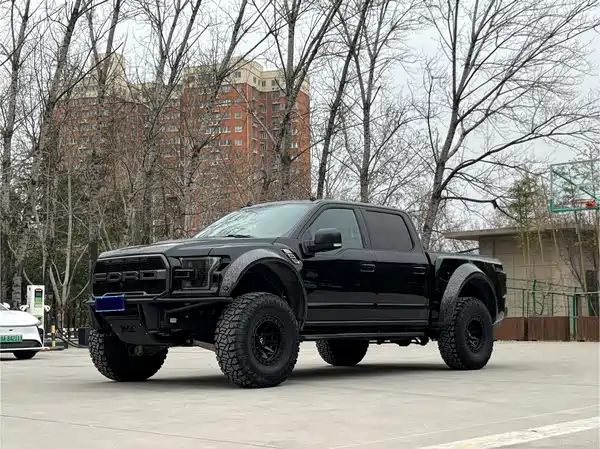 Ford F-150 Raptor 2020