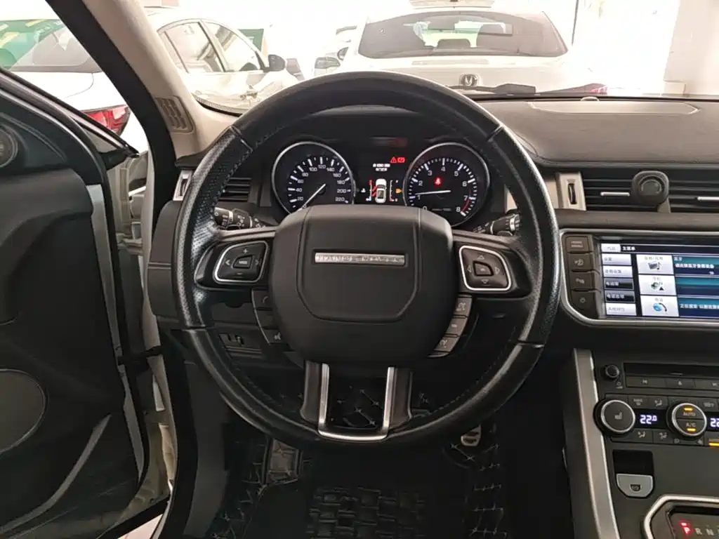 Land Rover Range Rover Evoque 2016 — фото 3