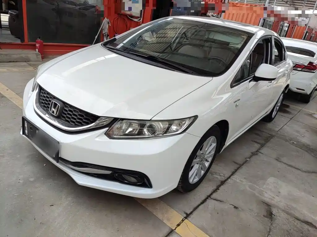 Honda Civic 2015 — фото 1