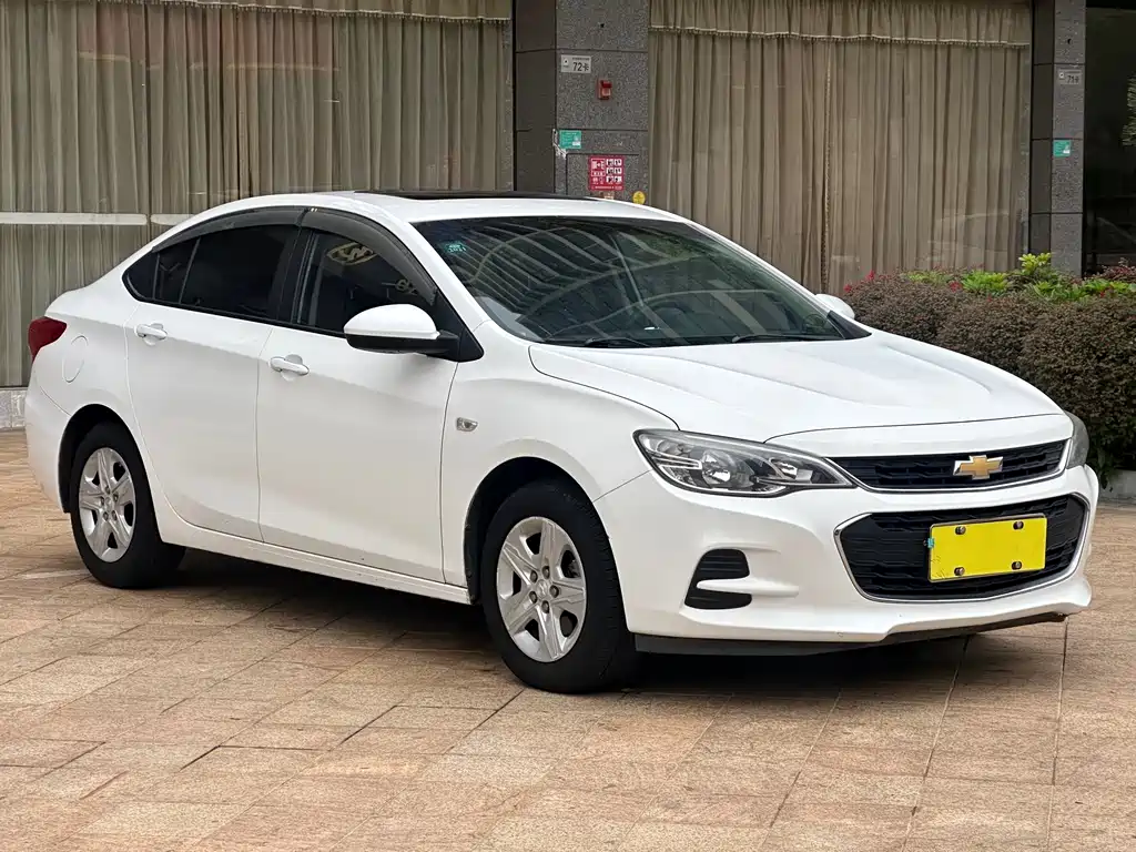 Chevrolet Cavalier 2019 — фото 3