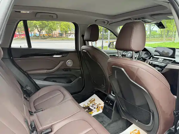 BMW X1 2022