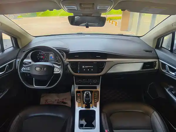 Geely Emgrand GS 2019