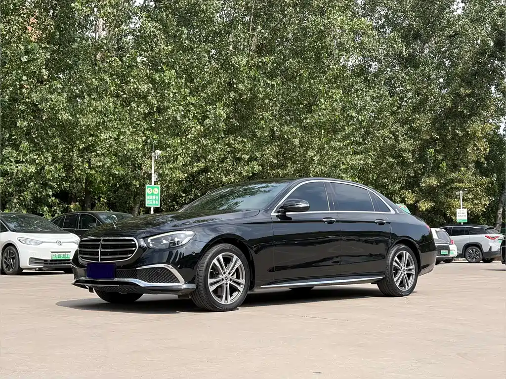 Mercedes-Benz E-Class 2021 — фото 1