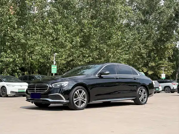 Mercedes-Benz E-Class 2021