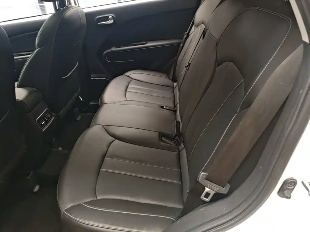 GAC Motor Trumpchi GS3 2023 — фото 17