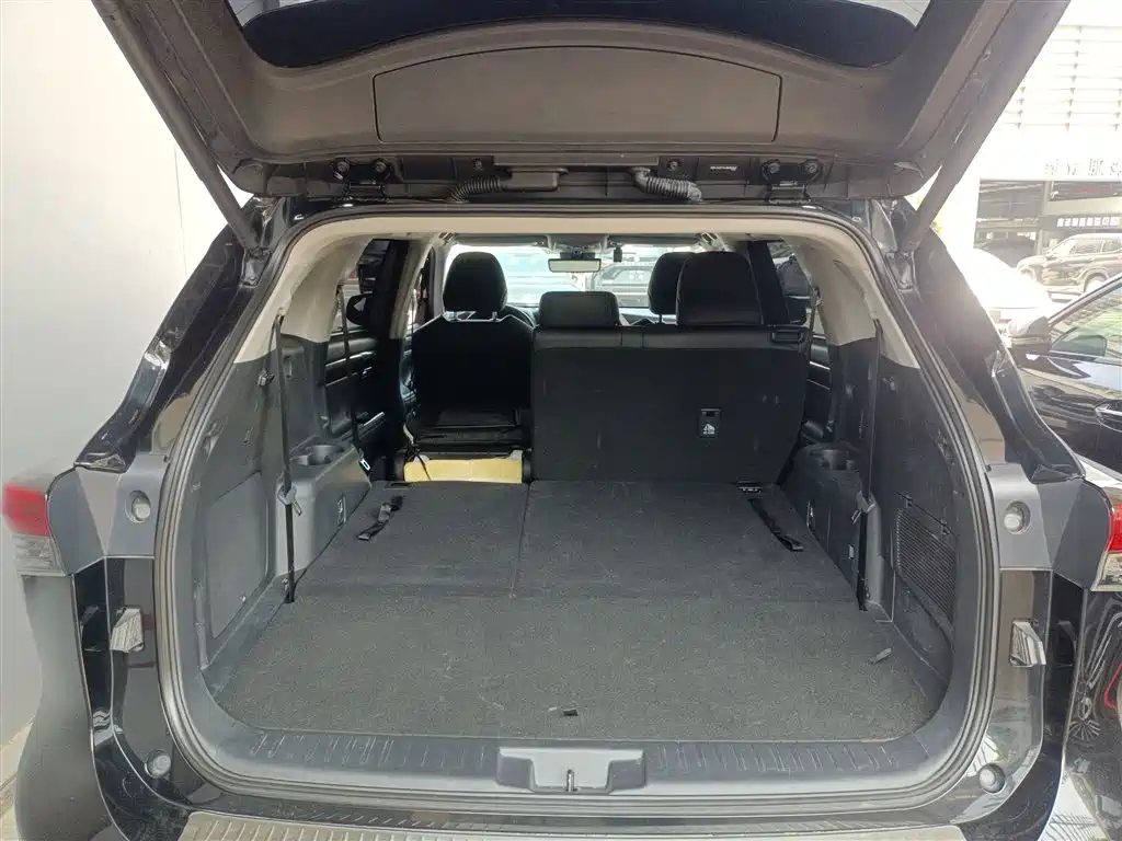 Toyota Highlander 2021 — фото 15