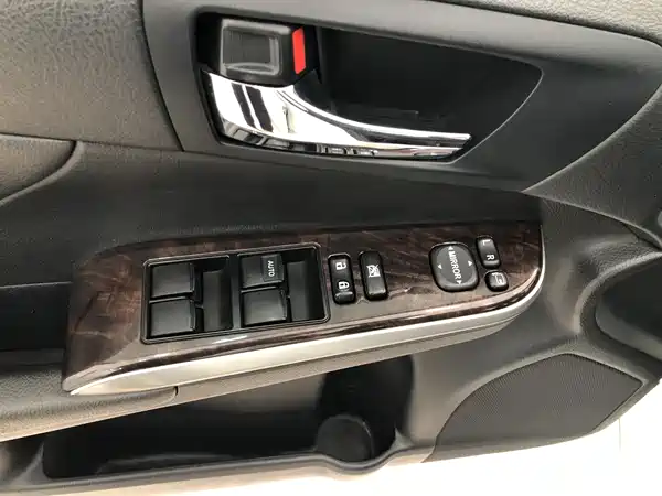 Toyota Camry 2015