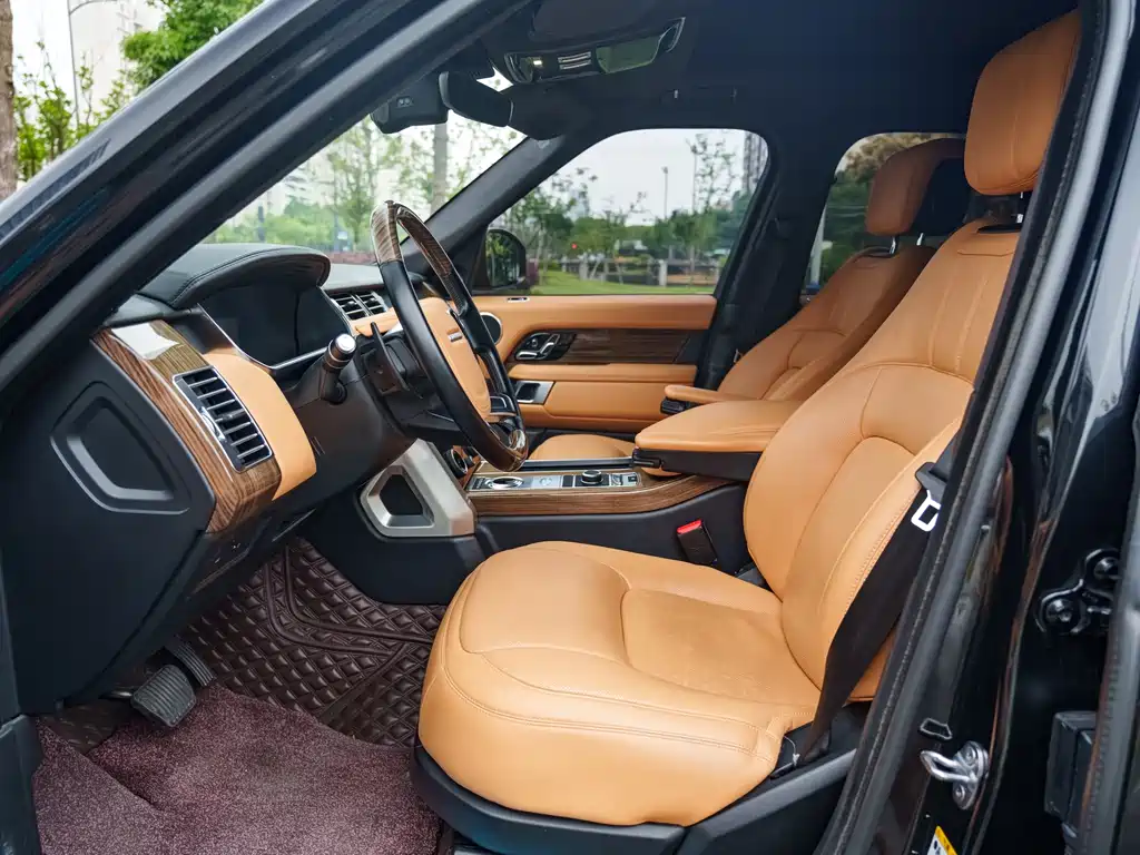 Land Rover Range Rover 2019 — фото 13