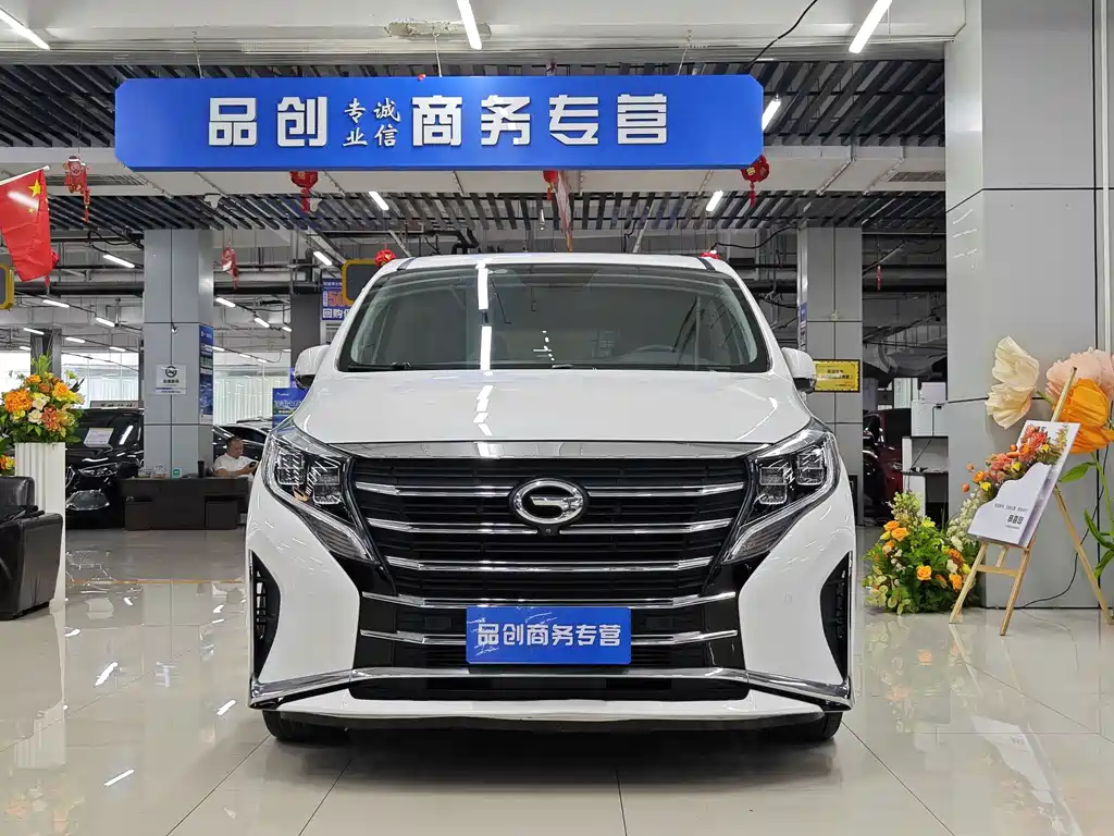 GAC Trumpchi M8 2022 — фото 2