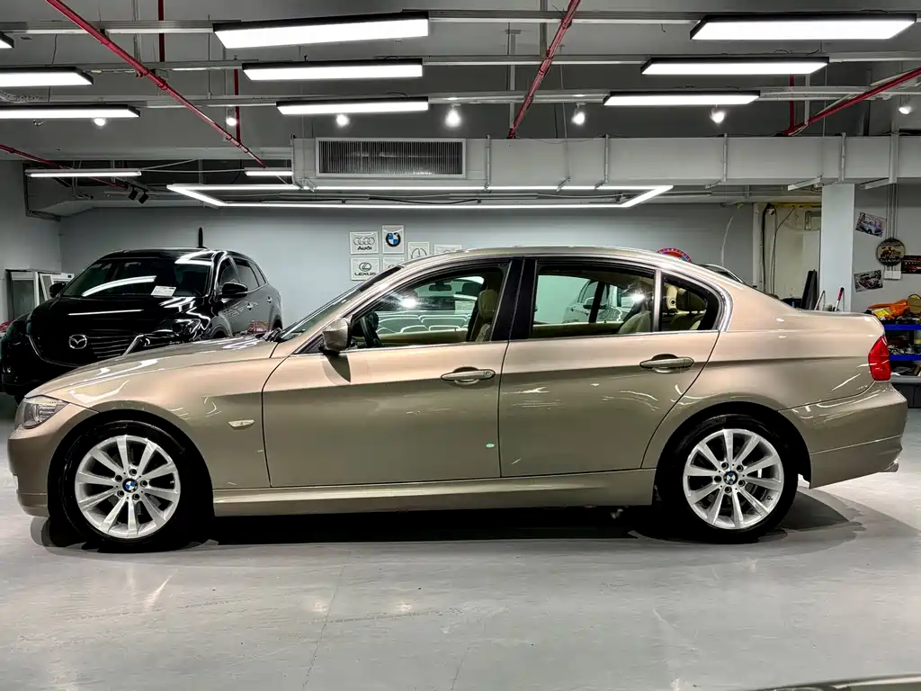 BMW 3 Series 2009 — фото 4