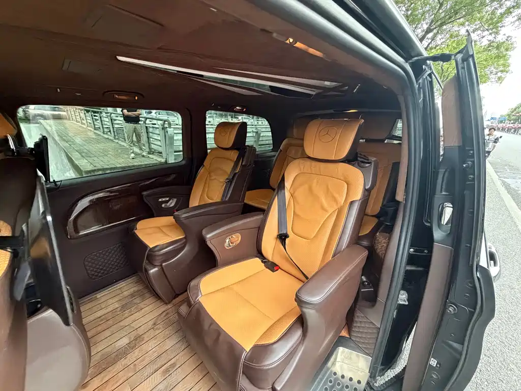 Mercedes-Benz Vito 2017 — фото 10