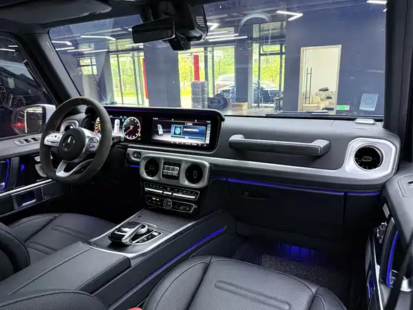 Mercedes-Benz G-Class 2020