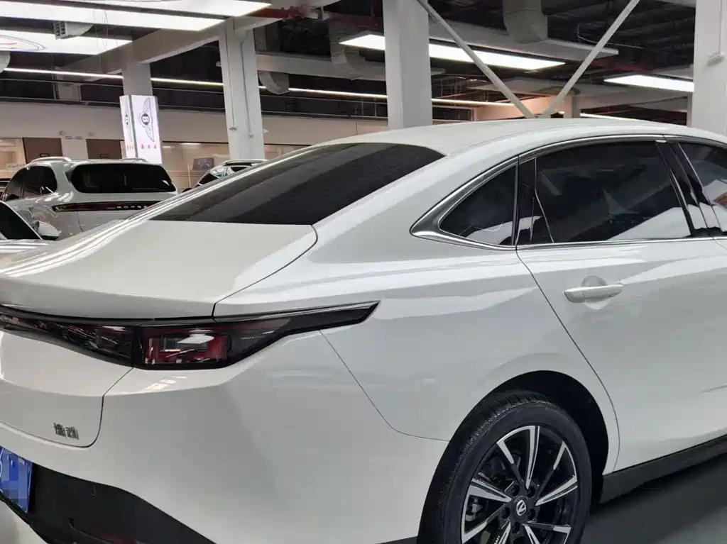 Changan Eado 2025 — фото 16