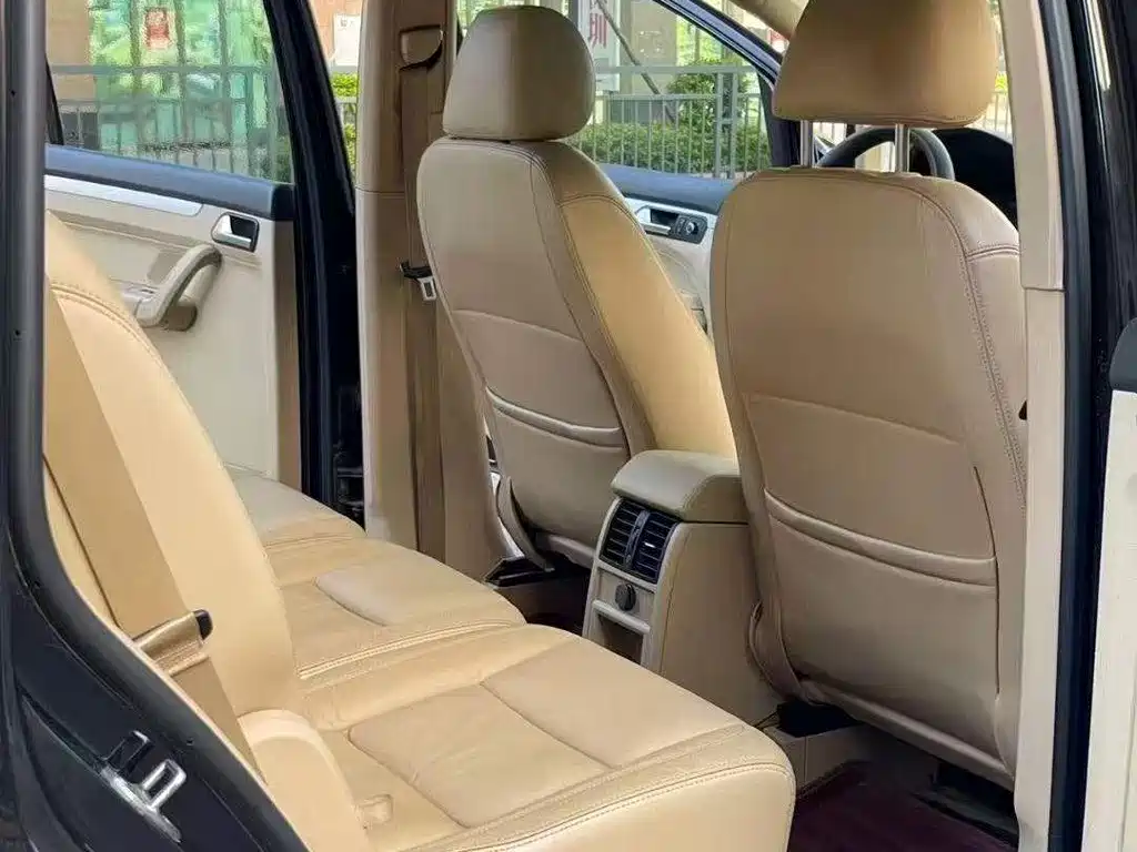 Volkswagen Touran 2012