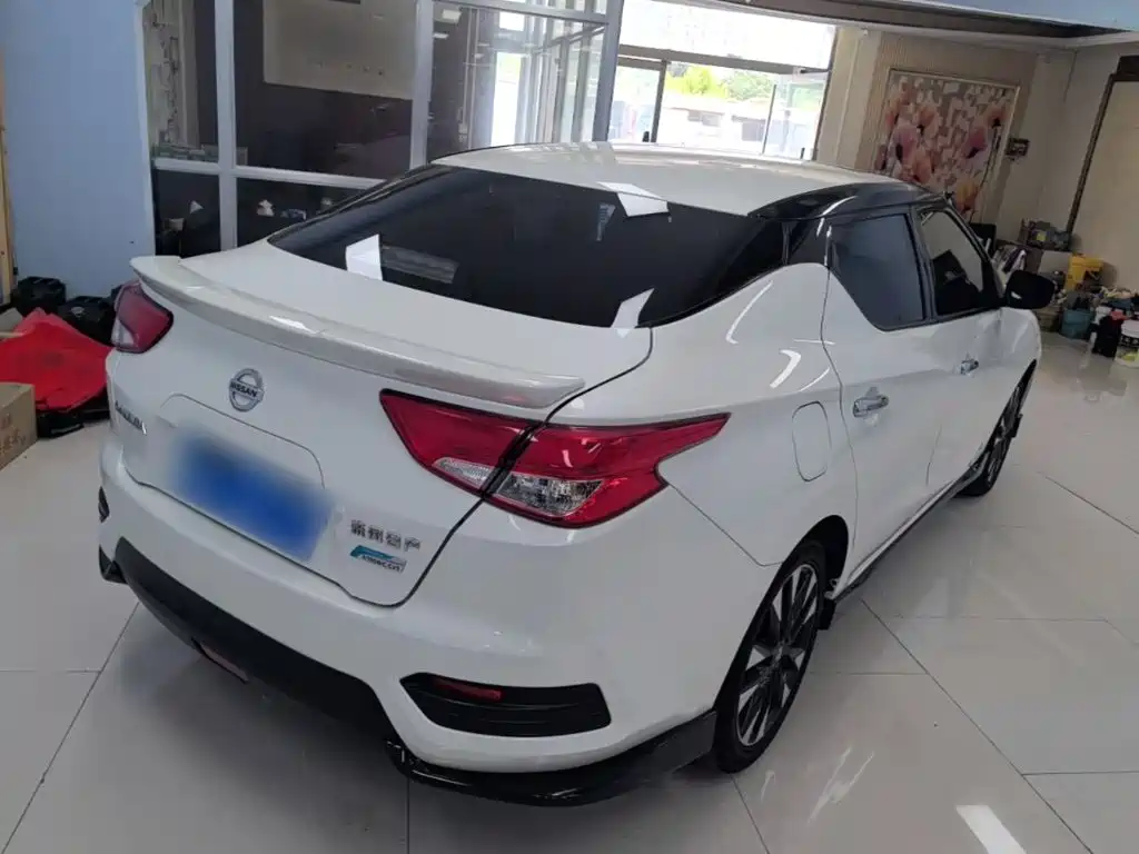 Nissan Bluebird 2020