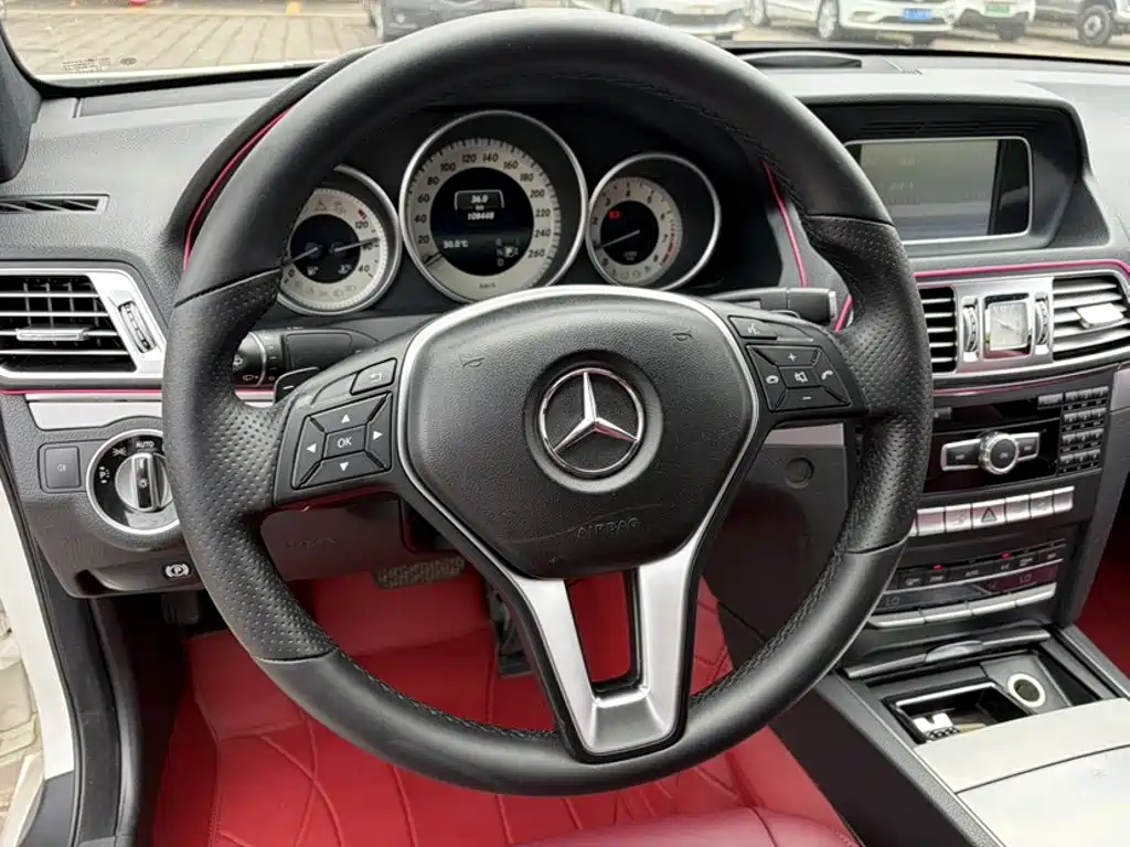 Mercedes-Benz E-Class 2014
