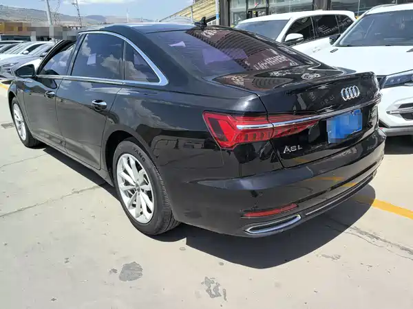 Audi A6L 2020