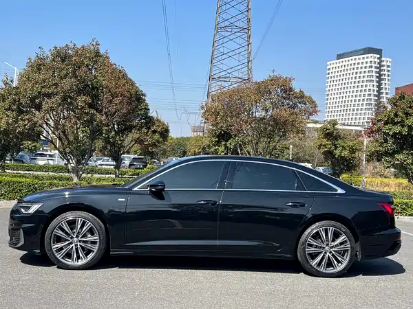 Audi A6L 2021