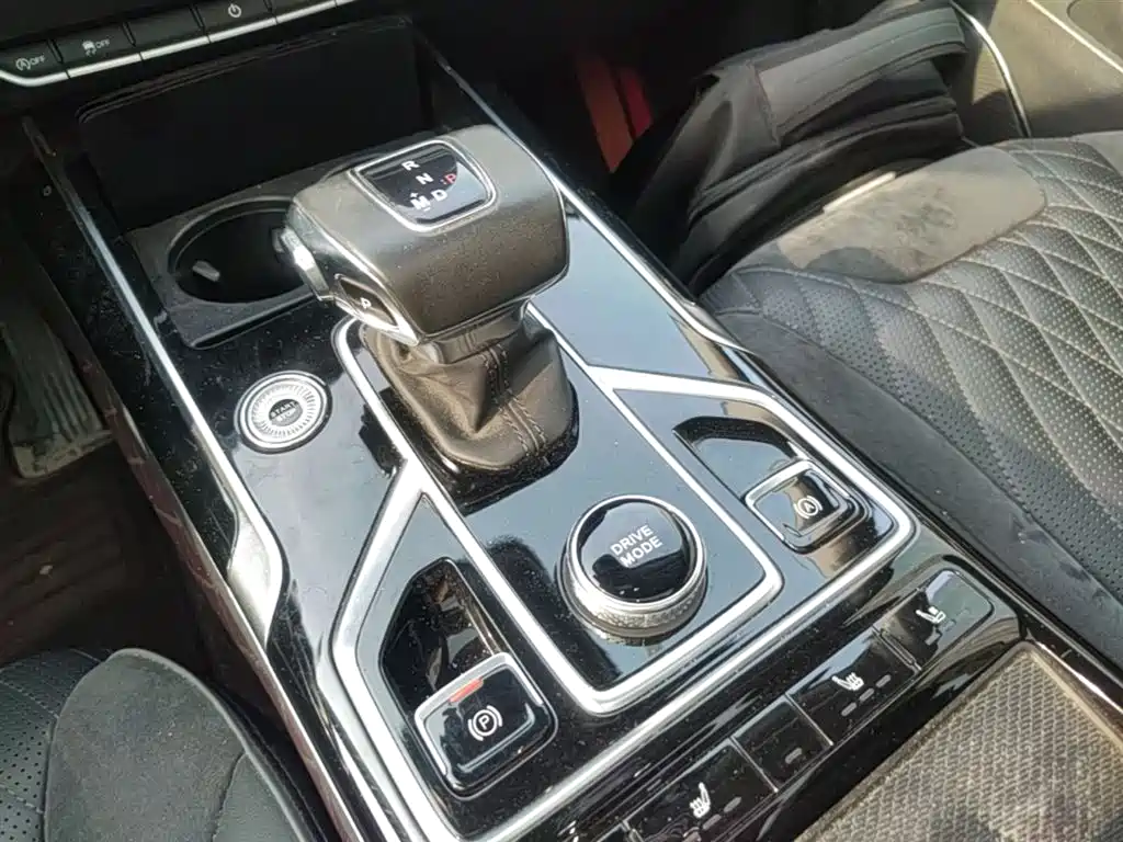 Hongqi HS5 2022 — фото 14