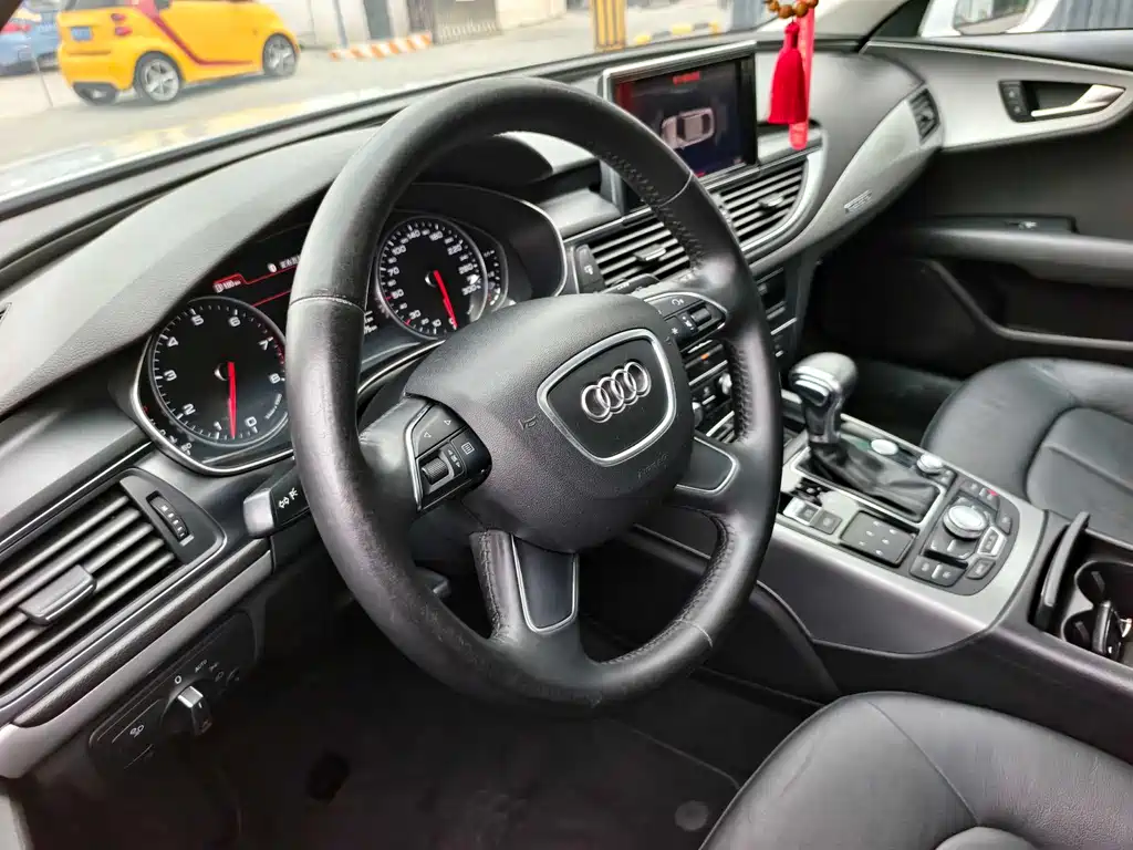 Audi A7 2014 — фото 16