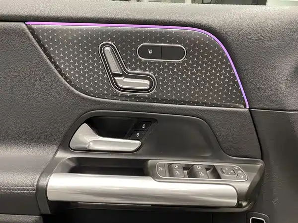 Mercedes-Benz GLA 2024