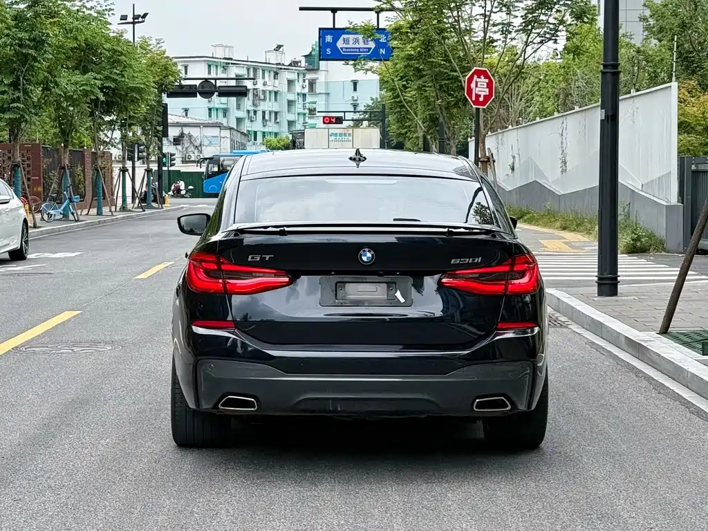 BMW 6 Series GT 2022 — фото 4