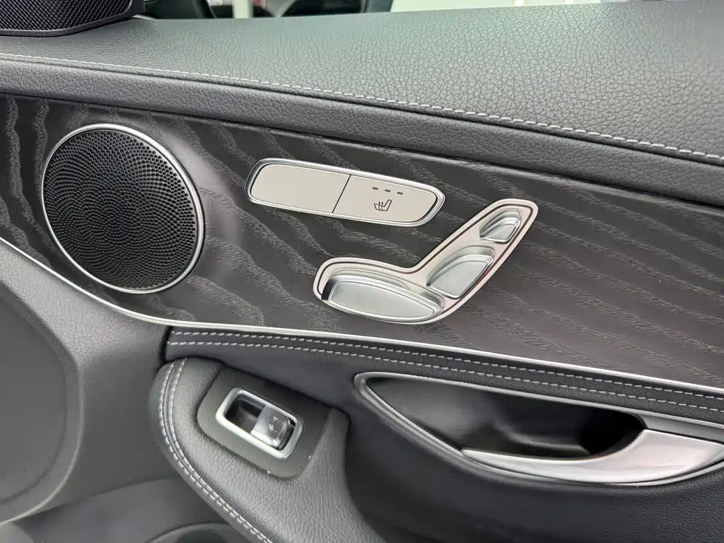 Mercedes-Benz C-Class 2018 — фото 12